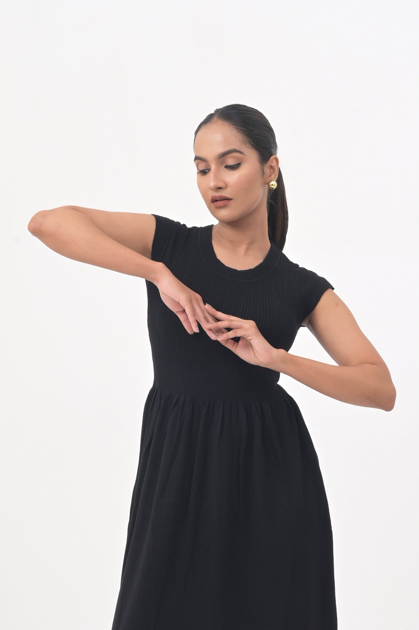 Black Midi Dress with Ribbed Bodice and Flowy Skirt