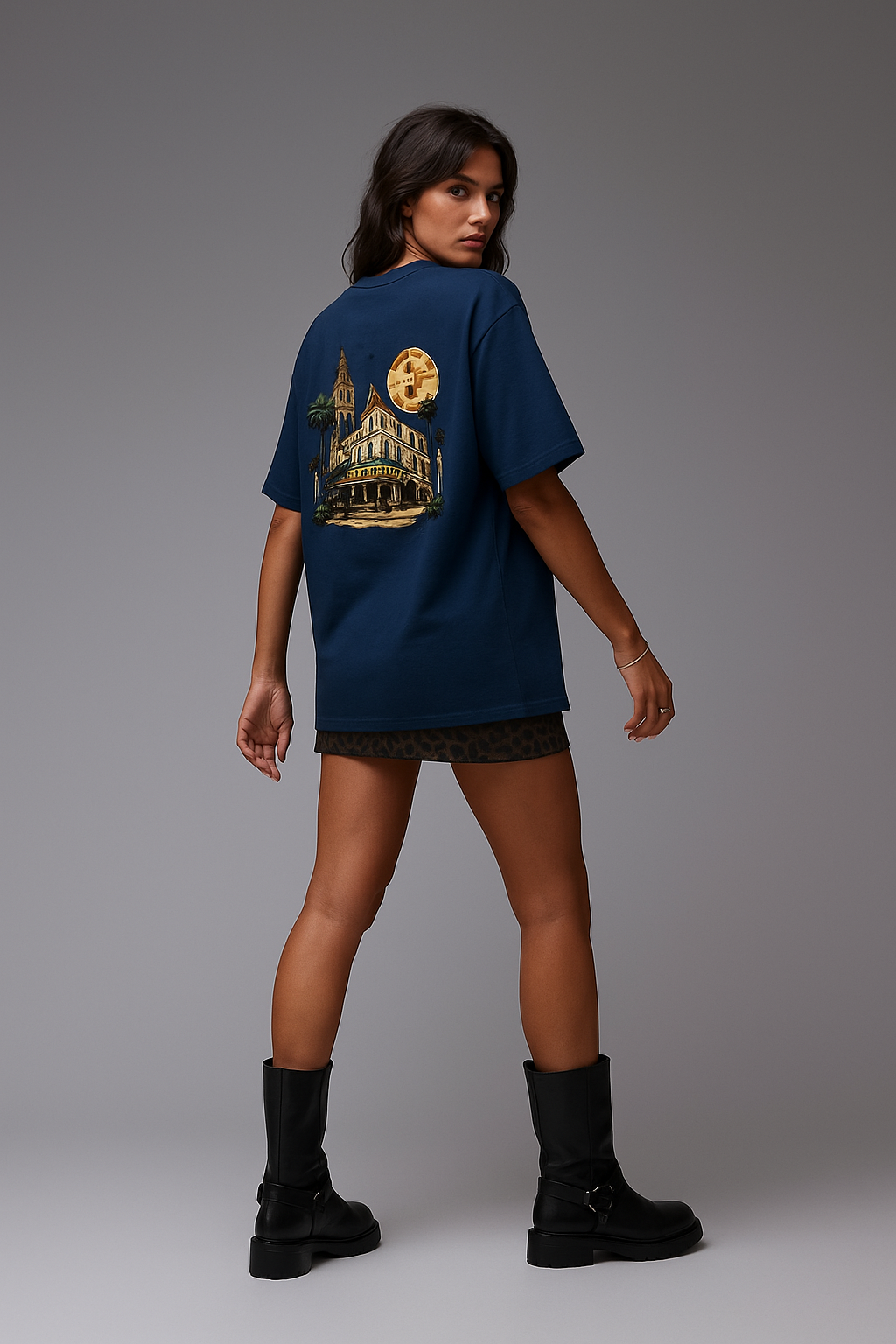 Haunted Manor Oversized T-shirt